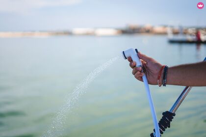 "Newport Beach" California 5.7 con Yamaha