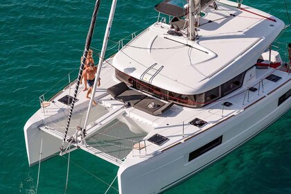 Aluguel Catamarã Lagoon-Bénéteau Lagoon 40 - 4 + 1 cab. Golfo Aranci