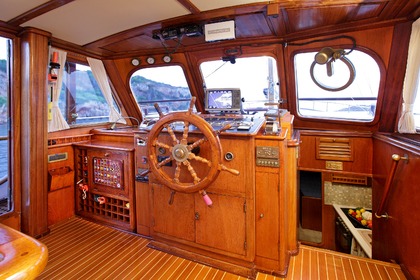 M/S Rota II available for day cruises from Athens