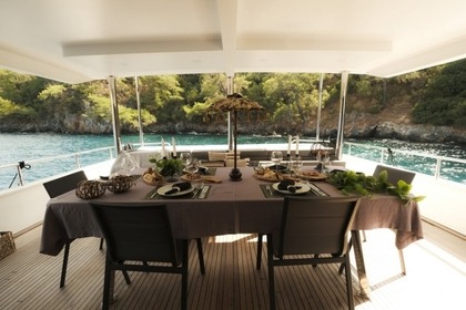 Custom built trawler-motor yacht with capacity of 8 people