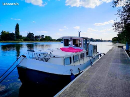 Locaboat Penichette 930
