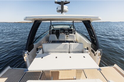 Rental Motorboat  Saxdor 320 GTO[G] Sitges