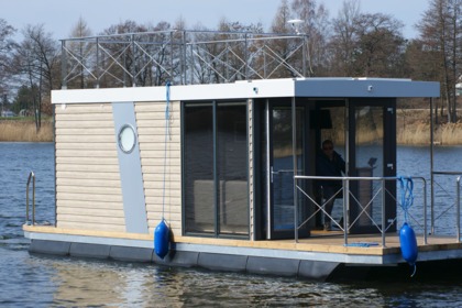Hire Houseboat De Drait Campi 300 Drachten