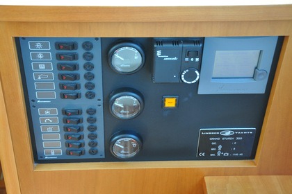 Miete Hausboot Linssen Grand Sturdy 35.0  AC Zehdenick