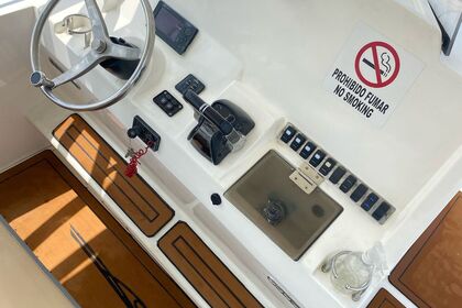 Bote deportivo de lujo hasta 20 personas