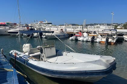 Charter Motorboat Joker Boat Clubman 21 Ischia