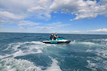 Experience the most powerful jetski in Valencia,