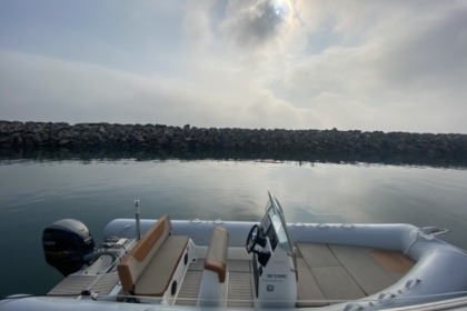 Charter Motorboat Zodiac Medline 580 Saint-Cast-le-Guildo