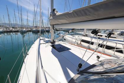 Hyra båt Segelbåt Hanse Yachts Hanse 388 Dubrovnik