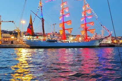 Private 2h sailboat river tour