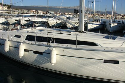 Hyra båt Segelbåt Bavaria Yachtbau Bavaria Cruiser 46 - 4 cab. Split