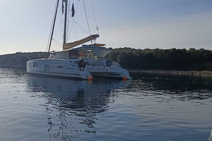 Hyra båt Katamaran Fountaine Pajot Lipari 41 Cádiz
