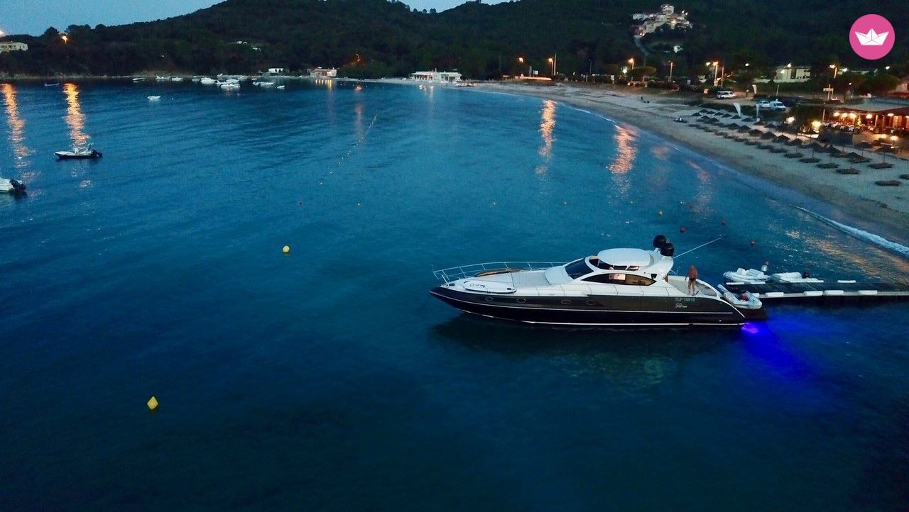 Bateau à moteur Conam 58 Ht de particuliers et professionnels