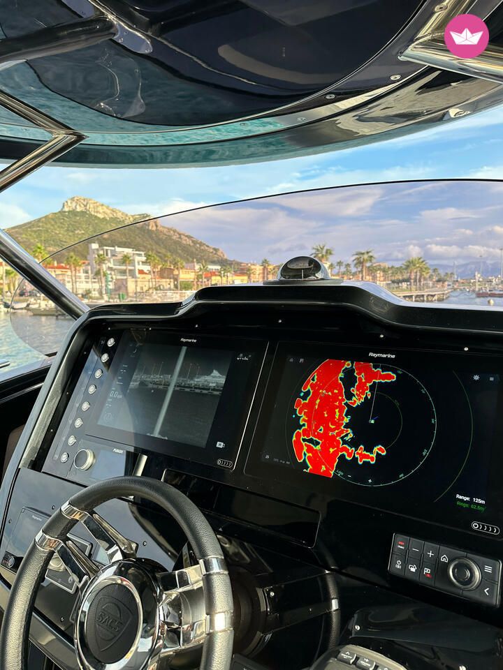 Bateau à moteur SACS Strider 15 880cv 3