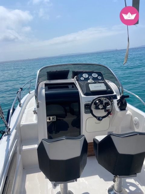 Bateau à moteur Ranieri Atlantis 22 150cv 5