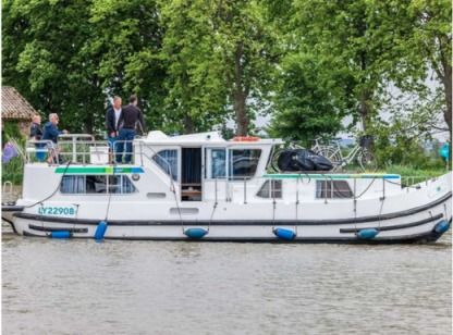 Charter Houseboat Pénichette® 1180 Fr Briare