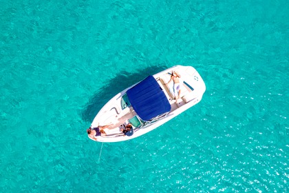 Charter Motorboat Sea Ray 220 Ibiza