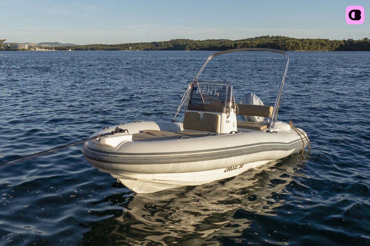 Semi-rigide MARLIN BOAT S.r.l. Marlin 540 100cv