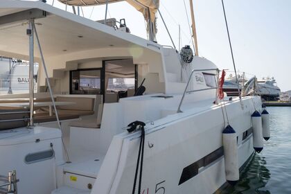 Charter Catamaran Catana Bali 4.5 with watermaker & A/C - PLUS Saint-Mandrier-sur-Mer