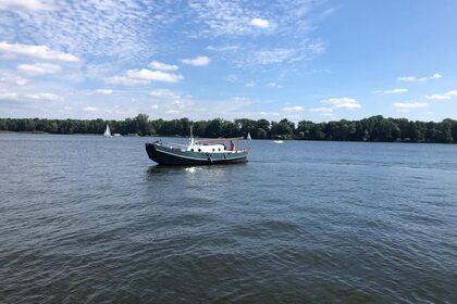 Miete Motorboot Classic Yacht Zeeschouw Berlin