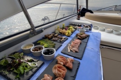 Miete Motorboot Princess V58 Madeira