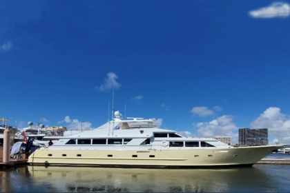 Rental Motor yacht Broward 100 Nassau