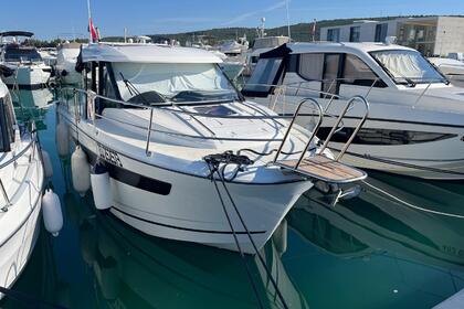 Jeannou Merry Fisher 895