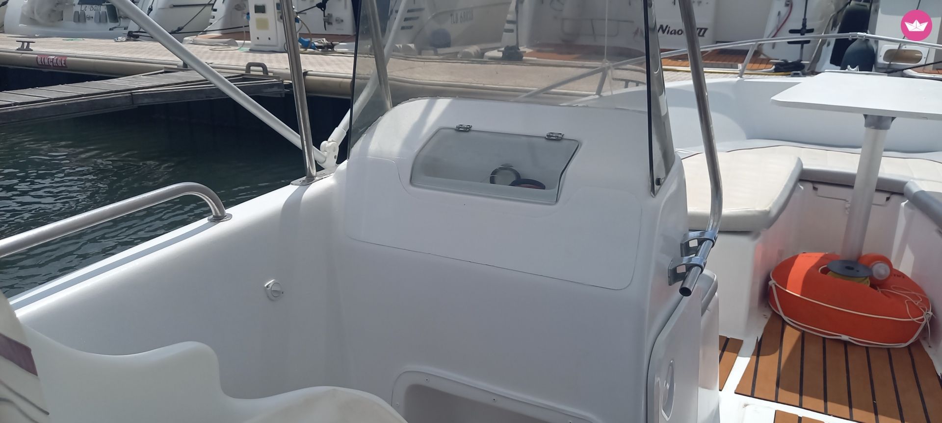 Location Bateau à moteur Ultramar 515 Open (2000) à Le Cap d'Agde -  Click&Boat