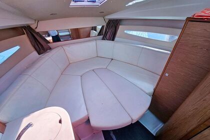 JEANNEAU LEADER 8 –  PLAISIR EN MER 8 pers