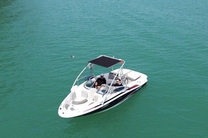 Charter Motorboat Sea Ray 185 Sport Aix-les-Bains