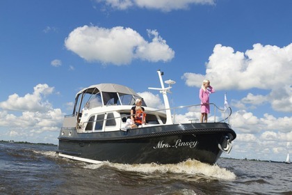 Rental Houseboat Linssen Grand Sturdy 350 AC Sneek