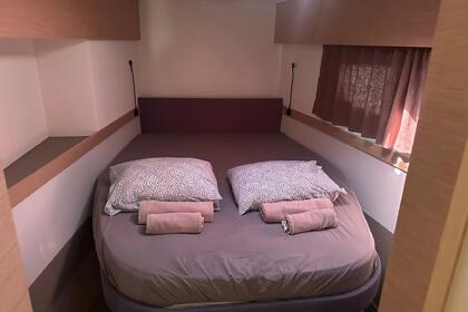 Charter Catamaran Fountaine Pajot Fountaine Pajot Elba 45 - 3 cab. Marina Frapa