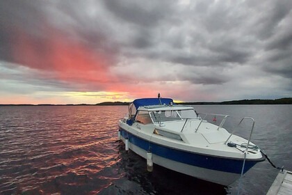 Charter Motorboat Flipper 850 Mikkeli