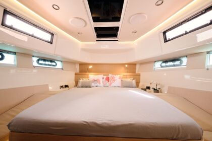 Fjord 52 LOLO III - para grupos máx. 12 personas - Ibiza a Formentera con máximo confort