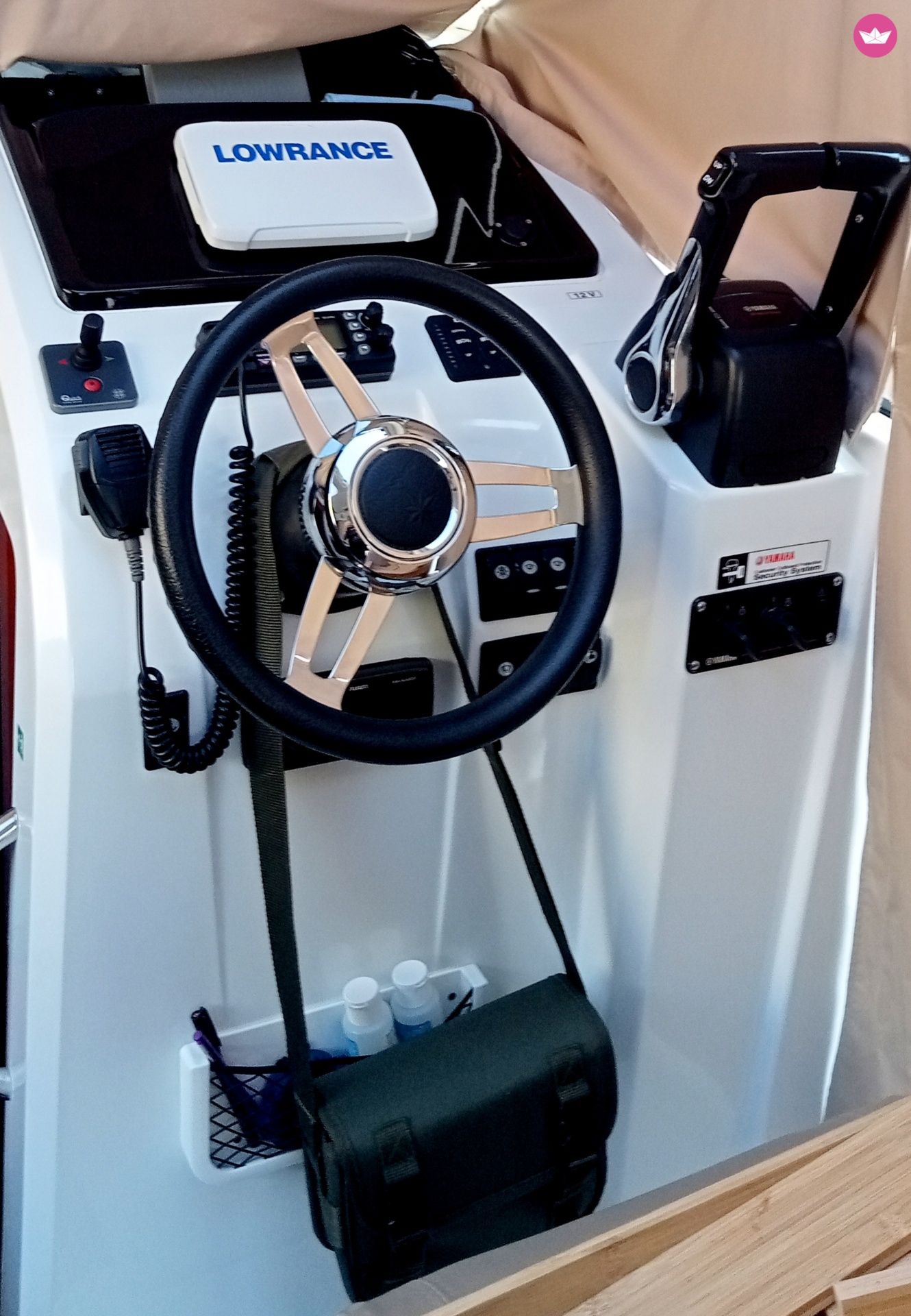 Bateau à moteur Jeanneau Merry Fisher 855 300cv 6