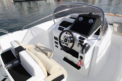 Awesome 150 HP boat