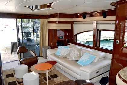 Marquis 69 luxurious Yacht