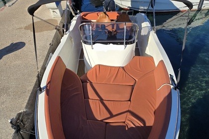 Miete Motorboot Princess Barracuda 545 Rab