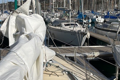 Voilier confortable et simple à naviguer