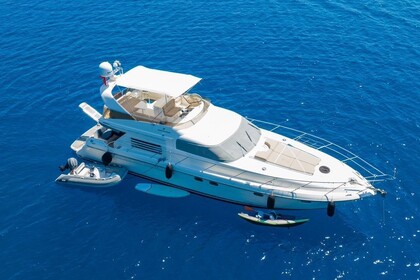 Charter Motor yacht Fairline 59 Göcek