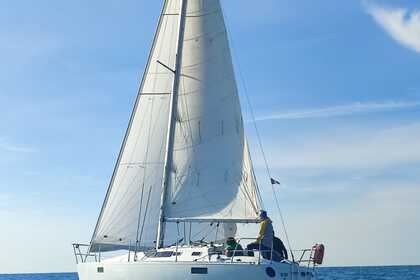 Alquiler Velero Beneteau Oceanis 320 Penerf