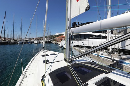 Location Voilier Dufour Yachts Dufour 44 Pula