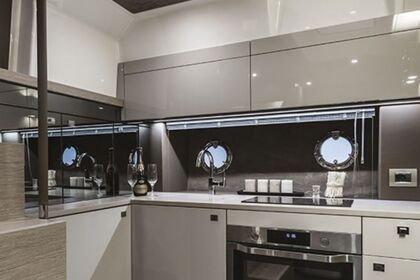 YACHT CRANCHI M 44 HT