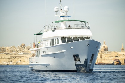 Charter Motor yacht Algar 84 Birgu
