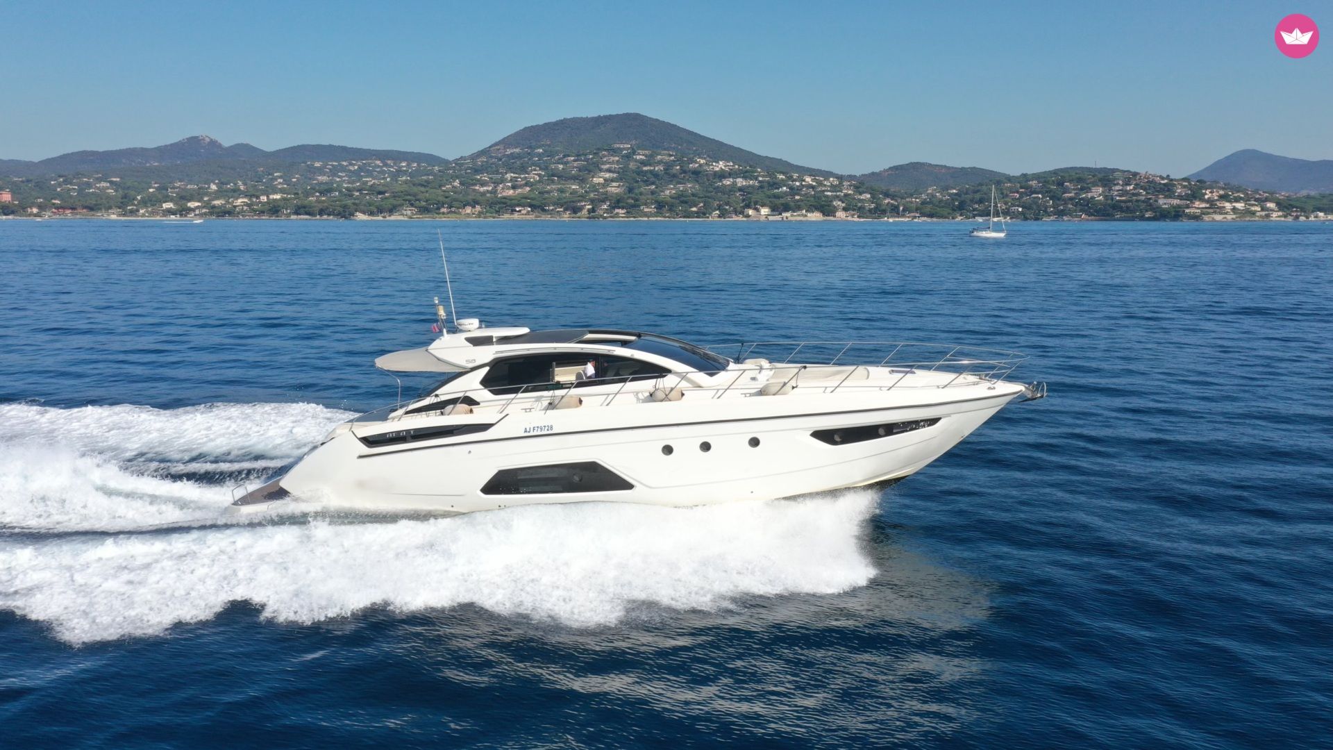 Bateau à moteur AZIMUT ATLANTIS 58 2000cv 4