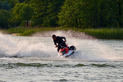 Verhuur Jetski Seadoo Spark Trixx 3up Wilkasy