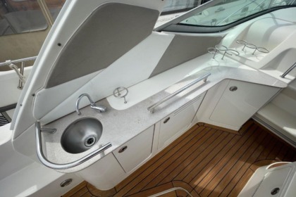 Noleggio Barca a motore Sea Ray Sundancer 330 Monaco