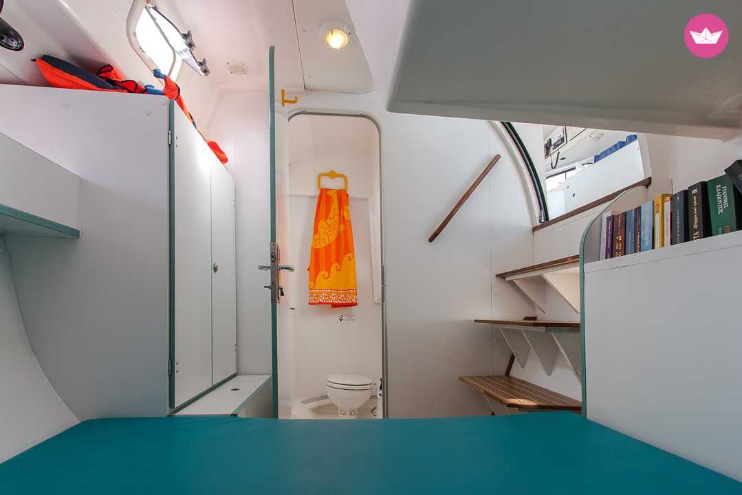 Sailboat Dufour Atoll 6 (50 Feet) for hire