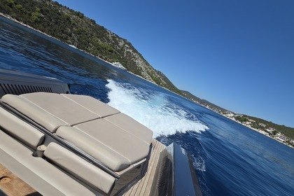 Location Bateau à moteur Wally 45 Hvar