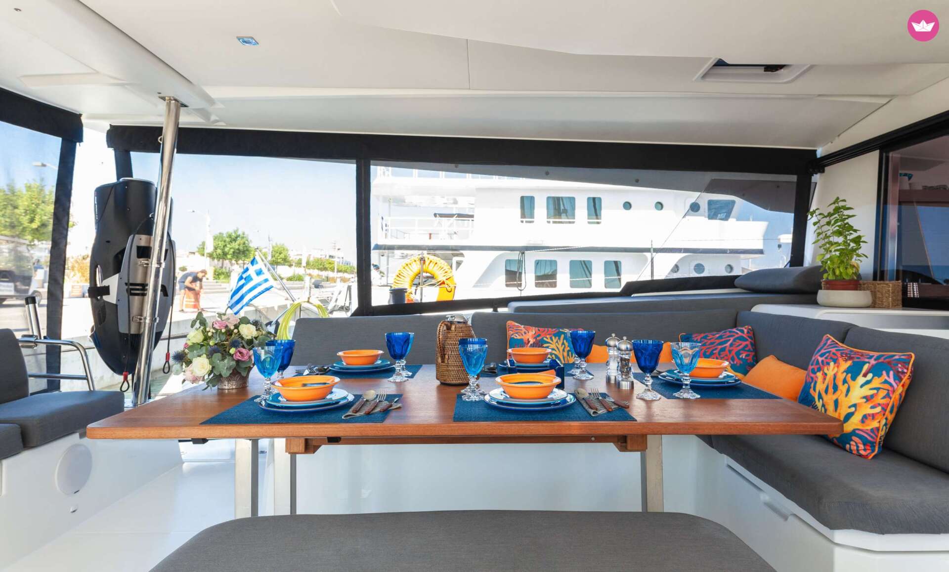 Catamaran Fountaine Pajot Aura 51 15.56m 4